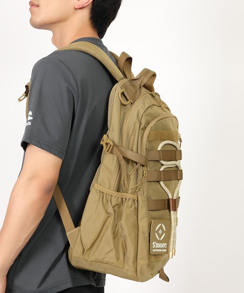 S'more(スモア)の「Urban Loop Backpack(バックパック/リュック・メンズ・Beige/Black・FREE)」の7枚目の写真