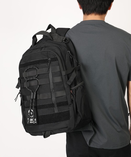 S'more(スモア)の「Urban Loop Backpack(バックパック/リュック・メンズ・Beige/Black・FREE)」の14枚目の写真