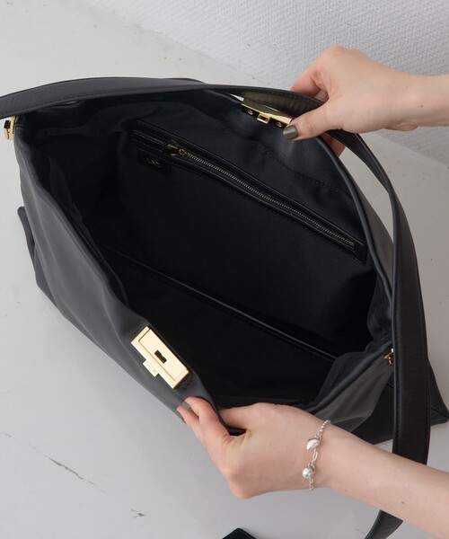 PUNTI.(プンティ)の「【PUNTI. / プンティ】3WAYレザークラッチバッグ/ショルダー付き/GRFT-TOTE(クラッチバッグ・レディース・ダークブラウン/ブラック・フリー)」の11枚目の写真
