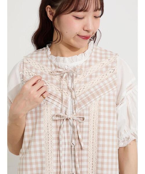 Samansa Mos2(サマンサ モスモス)の「レース×ピンタックリボンベスト《限定カラーあり》(ベスト・レディース・ブラック/その他1/チェック/ベージュ/サックスブルー・F)」の9枚目の写真