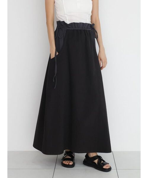 FIKA.(フィーカ)の「Gather waist docking skirt(スカート・レディース・チャコール/ブラウン・FREE)」の1枚目の写真