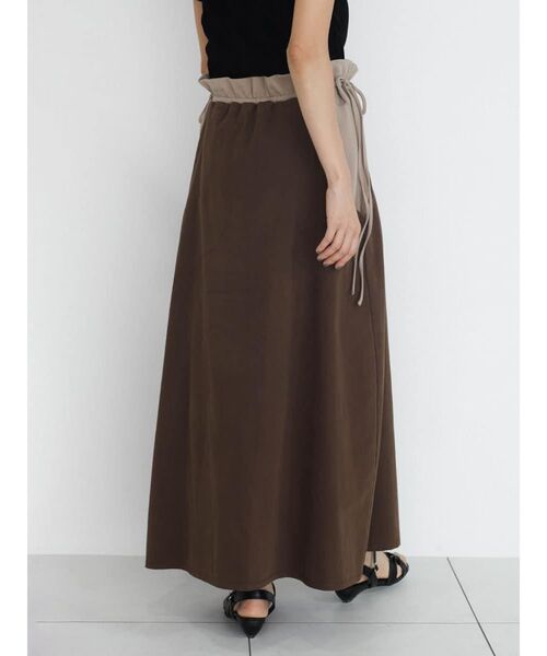 FIKA.(フィーカ)の「Gather waist docking skirt(スカート・レディース・チャコール/ブラウン・FREE)」の13枚目の写真