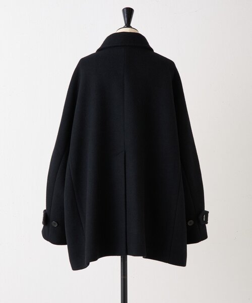 BEARDSLEY(ビアズリー)の「《ZOZO先行予約開始》ホースライニングコート(その他アウター・レディース・ブラック/キャメル・FREE)」の14枚目の写真