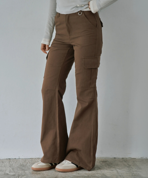 WAARFORWOMAN(ワール・フォー・ウーマン)の「W1154 Dリングカーゴブーツカットパンツ_ブラウン(その他パンツ・レディース・その他・SMALL/MEDIUM/LARGE)」の2枚目の写真