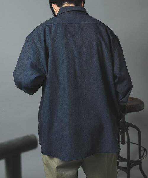 ITEMS URBANRESEARCH(アイテムズ アーバンリサーチ)の「『イージーケア』ストレッチデニムライク レギュラーカラーシャツ(シャツ/ブラウス・メンズ・ブラック/ネイビー・MEDIUM/LARGE)」の16枚目の写真