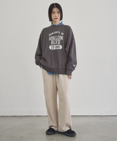 PENNEYS(ぺニーズ)の「【Penneys(ぺニーズ)別注】カレッジロゴ アソートプリント裏毛スウェット(スウェット・レディース・ダークグレー/ワインレッド/ナチュラル・FREE)」の11枚目の写真
