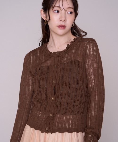 MISCH MASCH(ミッシュマッシュ)の「2026秋冬新作 透かし編みフリルニットカーディガン(カーディガン/ボレロ・レディース・アイボリー/グレー/ブラウン・フリ-)」の8枚目の写真