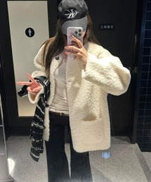 もこもこボア丸首コート
