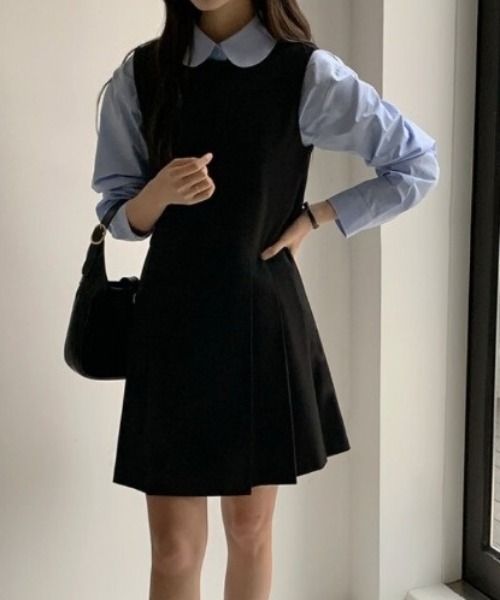 gossip!ロサンゼルス(ゴシップロサンゼルス)の「プリーツミニ ジャンパースカート(ワンピース・レディース・ブラック・FREE)」の6枚目の写真