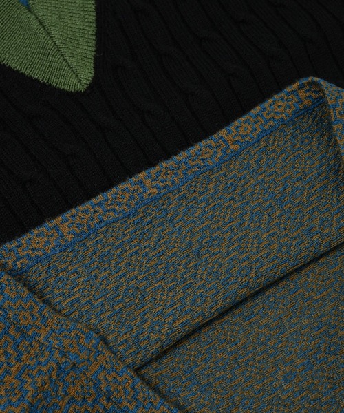DRIES VAN NOTEN(ドリスヴァンノッテン)の「MEDAN 4751 M.K.SWEATER(ニット/セーター・メンズ・ブラック/イエロー系その他/グリーン系その他・S/M)」の10枚目の写真