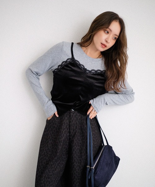 murea(ミュレア)の「レイヤード風ベロアキャミソール長袖カットソー(Tシャツ/カットソー・レディース・ブラック/グレー・FREE)」の10枚目の写真