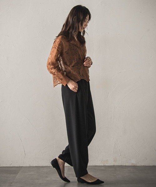 MAYSON GREY(メイソングレイ)の「【40周年限定】ペイズリーレースクロップドシャツ(シャツ/ブラウス・レディース・ブラウン・M)」の21枚目の写真