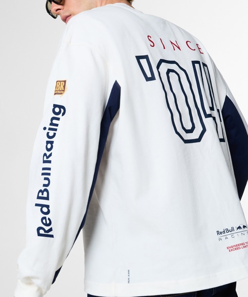 Red Bull Racing(レッドブルレーシング)の「TEAM LOOSE FIT LONG SLEEVE T-SHIRT(Tシャツ/カットソー・メンズ・ネイビー/オフホワイト・LARGE/X-LARGE/MEDIUM)」の8枚目の写真