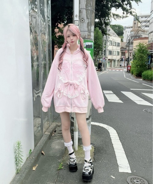 Ank Rouge（アンクルージュ）の「ハートウサギのBIGパーカー（Tシャツ/カットソー・レディース・ピンク/グレー・M）」の4枚目の写真