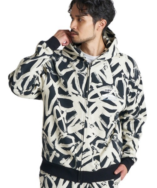 Quiksilver(クイックシルバー)の「クイックシルバー QUIKSILVER WR BONDING ZIP PK(パーカー・メンズ・ライトグレー/ブラック×ホワイト/ブラック・S/M/L/LL)」の3枚目の写真