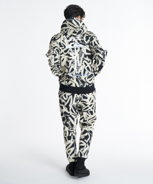 Quiksilver(クイックシルバー)の「クイックシルバー QUIKSILVER WR BONDING ZIP PK(パーカー・メンズ・ライトグレー/ブラック×ホワイト/ブラック・S/M/L/LL)」の8枚目の写真