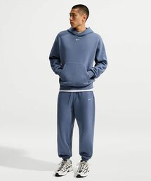 NIKE(ナイキ)の「《セットアップ対応商品》ナイキ ソロ フリース メンズ カフド パンツ Nike Solo Fleece Men's Cuffed Pants IX1931-491 Diffused Blue(スウェットパンツ)」