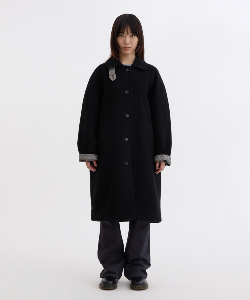OHESHIO(オヘシオ)の「FLORAL BALMACAAN LONG COAT, BLACK(ダッフルコート・レディース・その他・FREE)」の5枚目の写真