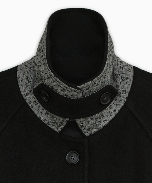 OHESHIO(オヘシオ)の「FLORAL BALMACAAN LONG COAT, BLACK(ダッフルコート・レディース・その他・FREE)」の9枚目の写真