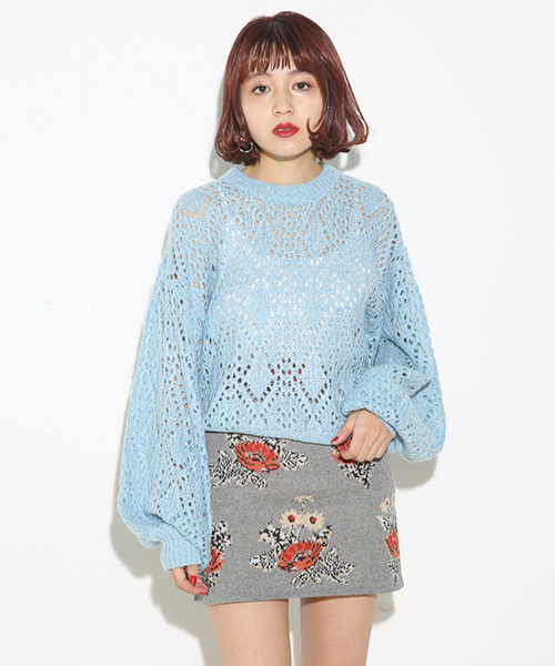 SLY(スライ)の「バル-ンSLEEVE カギ編み HG TOPS(ニット/セーター・レディース・ライトブルー/オフホワイト/ベージュ・FREE)」の3枚目の写真