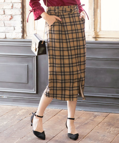 KOBE LETTUCE（コウベレタス）の「ベルト付きフロントスリットストレートミディ丈スカート/レディース/ボトムス/ひざ丈[M1951]/神戸レタス（スカート・レディース・ブラック/ホワイト系その他/ボルドー/ベージュ系その他/ベージュ/カーキ/テラコッタ/マスタード/モスグリーン/ピンクベージュ/オフホワイト/ミント/パープル/ブラウン/ブラック系その他・FREE）」の5枚目の写真