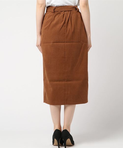 KOBE LETTUCE（コウベレタス）の「ベルト付きフロントスリットストレートミディ丈スカート/レディース/ボトムス/ひざ丈[M1951]/神戸レタス（スカート・レディース・ブラック/ホワイト系その他/ボルドー/ベージュ系その他/ベージュ/カーキ/テラコッタ/マスタード/モスグリーン/ピンクベージュ/オフホワイト/ミント/パープル/ブラウン/ブラック系その他・FREE）」の19枚目の写真