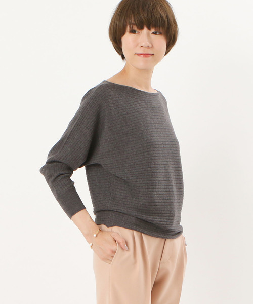 RIVE DROITE（リヴドロワ）の「カシミヤ混ワイドリブドルマン（ニット/セーター・レディース・チャコールグレー/オフホワイト/ベージュ/ワインレッド・FREE）」の2枚目の写真