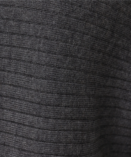 RIVE DROITE（リヴドロワ）の「カシミヤ混ワイドリブドルマン（ニット/セーター・レディース・チャコールグレー/オフホワイト/ベージュ/ワインレッド・FREE）」の7枚目の写真