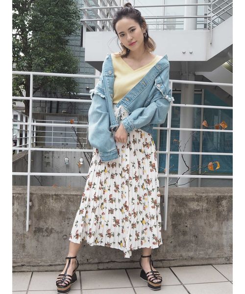 MURUA（ムルーア）の「ノーカラーGジャン（デニムジャケット・レディース・ライトブルー/その他1・FREE）」の21枚目の写真