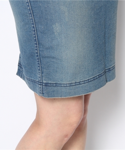 ROSE BUD(ローズバッド)の「S-LSK-13103 FRONT ZIP TIGHT SKIRT(デニムスカート・レディース・ブルー系その他/ブルー・1/2)」の6枚目の写真