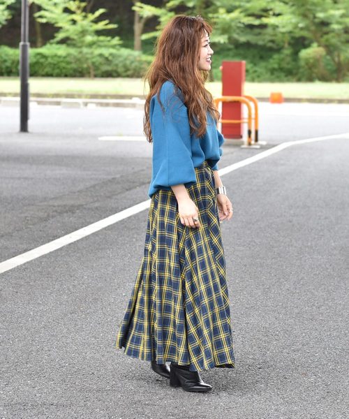 LHELBIE（レルビエ）の「サイドスリットボタンチェックボリュームスカート（スカート・レディース・ネイビー/イエロー/レッド・M）」の14枚目の写真