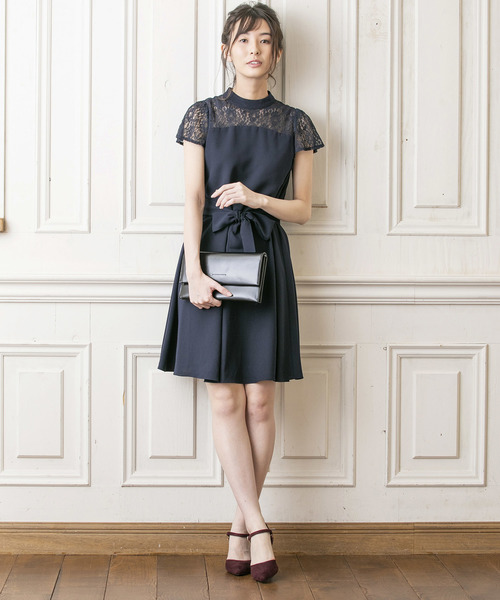 form forma（フォルムフォルマ）の「アーモンドトゥ　ファー付き4WAYパンプス（パンプス・レディース・ブラック/グレー/バーガンディー・36h/37h）」の11枚目の写真