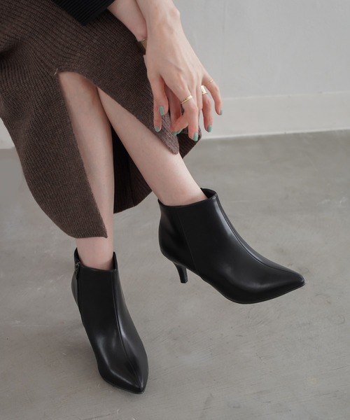 AmiAmi（アミアミ）の「サイドファスナー付きシンプルショートブーツ/6.5cmヒール（ブーツ・レディース・ブラック/ブラウン/グレー/ブラック系その他/パイソン/ブラック系その他2/アニマル/ブラウン系その他/ベージュ・LL/S/M/L）」の22枚目の写真