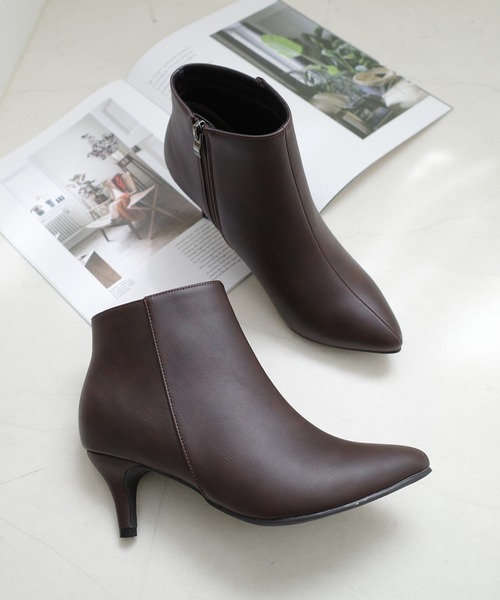 AmiAmi（アミアミ）の「サイドファスナー付きシンプルショートブーツ/6.5cmヒール（ブーツ・レディース・ブラック/ブラウン/グレー/ブラック系その他/パイソン/ブラック系その他2/アニマル/ブラウン系その他/ベージュ・LL/S/M/L）」の15枚目の写真