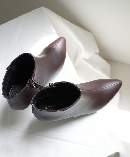 AmiAmi（アミアミ）の「サイドファスナー付きシンプルショートブーツ/6.5cmヒール（ブーツ・レディース・ブラック/ブラウン/グレー/ブラック系その他/パイソン/ブラック系その他2/アニマル/ブラウン系その他/ベージュ・LL/S/M/L）」の20枚目の写真