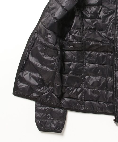 エンポリオ アルマーニ EA7】EA7ロゴ フード付きダウンジャケット