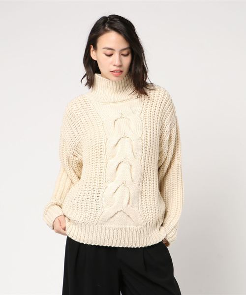 VENCEEXCHANGE(ヴァンスエクスチェンジ)の「ケーブルニットセーター(ニット/セーター・レディース・グレー/オフホワイト/グリーン・M)」の8枚目の写真