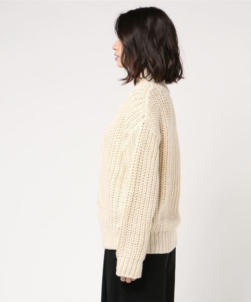 VENCEEXCHANGE(ヴァンスエクスチェンジ)の「ケーブルニットセーター(ニット/セーター・レディース・グレー/オフホワイト/グリーン・M)」の6枚目の写真