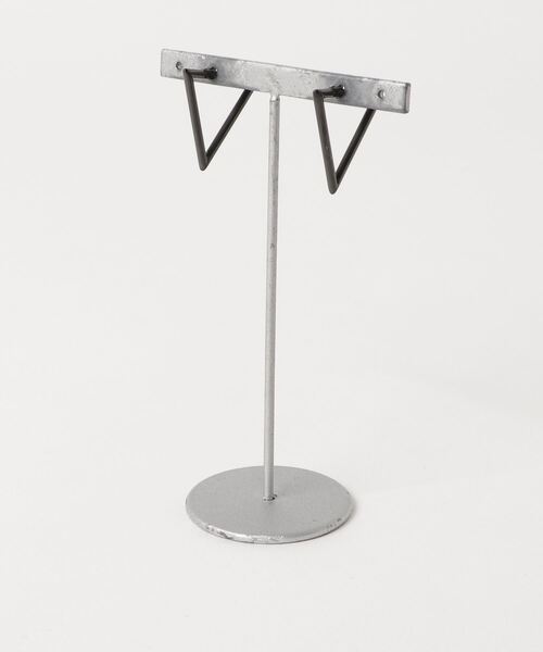 YArKA（ヤーカ）の「【YArKA/ヤーカ】stainless series triangle pierce/ステンレス トライアングルピアス（ピアス（両耳用）・レディース・ゴールド/シルバー/ブラック・FREE）」の12枚目の写真