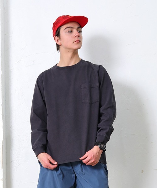 Goodwear(Since1983)(グッドウェア)の「【MADE IN USA】L/S POCKET TEE / ロングスリーブポケットT SALE(Tシャツ/カットソー・メンズ・ホワイト/チャコールグレー/ブラック/ネイビー/ブルーグラス/ブラック系その他/ナチュラル/パープル系その他/ピンク系その他/杢グレー/ダークオリーブ/ベージュ系その他/グリーン系その他/ブラウン系その他/マスタード/レッド系その他/グレー系その他/ブルー系その他/レモンイエロー/レッド系その他2/オリーブ/グレイッシュベージュ/ブルー系その他2/ライトグリーン/ブラウン系その他2/ボルドー/オレンジ系その他/ブラウン/ブルー系その他3/グリーン系その他2/ライトグレー系/パープル系その他2/セージグリーン/ベージュ系その他2/オレンジ系その他2/ピンク系その他2/ブラウン系その他3/ブラウン系その他4/バーガンディー・SMALL/MEDIUM/LARGE/X-LARGE)」の4枚目の写真