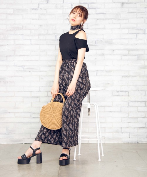 WEGO（ウィゴー）の「WEGO/ペイズリーワイドパンツ（スラックス・レディース・その他1/その他2・FREE）」の3枚目の写真