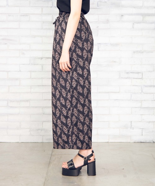 WEGO（ウィゴー）の「WEGO/ペイズリーワイドパンツ（スラックス・レディース・その他1/その他2・FREE）」の10枚目の写真