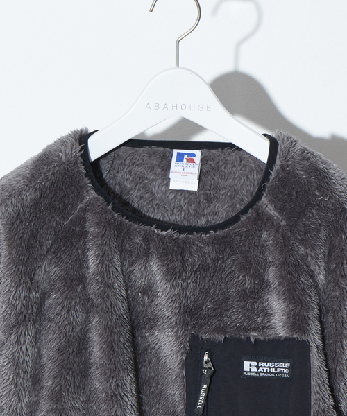 Russell Athletic(ラッセルアスレティック)の「【別注/展開店舗限定】Russell ラッセル フリース クルーネック(スウェット・メンズ・グレー/キャメル/ネイビー・46/48)」の20枚目の写真