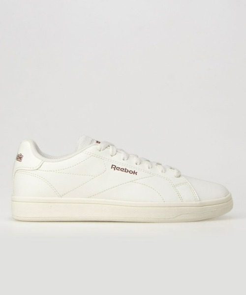 Reebok（リーボック）の「ロイヤル コンプリート クリーン 2.0 / Royal Complete Clean 2.0（スニーカー・メンズ・ホワイト/ホワイト×ブルー/ホワイト×グレー/ホワイト系その他/ブラック×ホワイト/ブルー/グレー×ホワイト/ホワイト×ブラック/ブラック系その他2/ブラック系その他/ホワイト系その他2/アイボリー/オフホワイト/ホワイト×グリーン・24.5cm/25.5cm/26.5cm/27.5cm/28.5cm/29.5cm/24.0cm/25.0cm/26.0cm/27.0cm/28.0cm/29.0cm/23.5cm/23.0cm/31cm/22.0cm/22.5cm/30.0cm）」の4枚目の写真