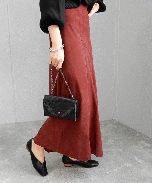 minia(ミニア)の「ブロックウッドヒールの切り替えパンプス/バブーシュ<2WAY> □(パンプス・レディース・ブラック/ベージュ/ブラウン/グリーン/アイボリー/パイソン・S/M/L/LL)」の22枚目の写真