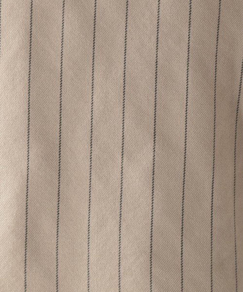 BAYFLOW（ベイフロー）の「TRワイドストライプシャツ（シャツ/ブラウス・メンズ・ベージュ/ネイビー/オフホワイト・SMALL/MEDIUM/LARGE）」の18枚目の写真