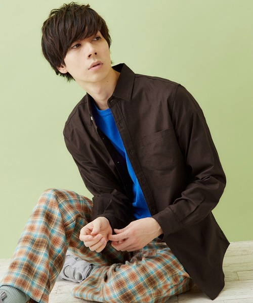 MONO-MART（モノマート）の「レギュラーカラー ストレッチリネンシャツ L/S (Natural cotton linen fabric)（シャツ/ブラウス・メンズ・ブラック/ベージュ/ネイビー/ブラウン/オフホワイト/ブラック系その他/グリーン系その他/ブルー系その他/オレンジ系その他・S/M/L）」の4枚目の写真