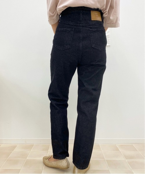 apres jour（アプレジュール）の「デニムテーパードパンツ【ZOZOTOWN限定アイテム】（デニムパンツ・レディース・ブラック/オフホワイト/ダークブルー・SMALL/MEDIUM/LARGE/X-LARGE）」の14枚目の写真