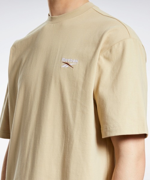 Reebok(リーボック)の「クラシックス Tシャツ / Classics Tee(Tシャツ/カットソー・メンズ・ブラック/ベージュ・LARGE/MEDIUM/SMALL/X-SMALL/X-LARGE/XX-LARGE/XXX-LARGE)」の10枚目の写真