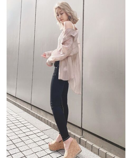 GYDA(ジェイダ)の「ワンウォシュスキニーデニムパンツ(デニムパンツ・レディース・ブラック・XX-SMALL/X-SMALL/SMALL/MEDIUM/LARGE)」の2枚目の写真